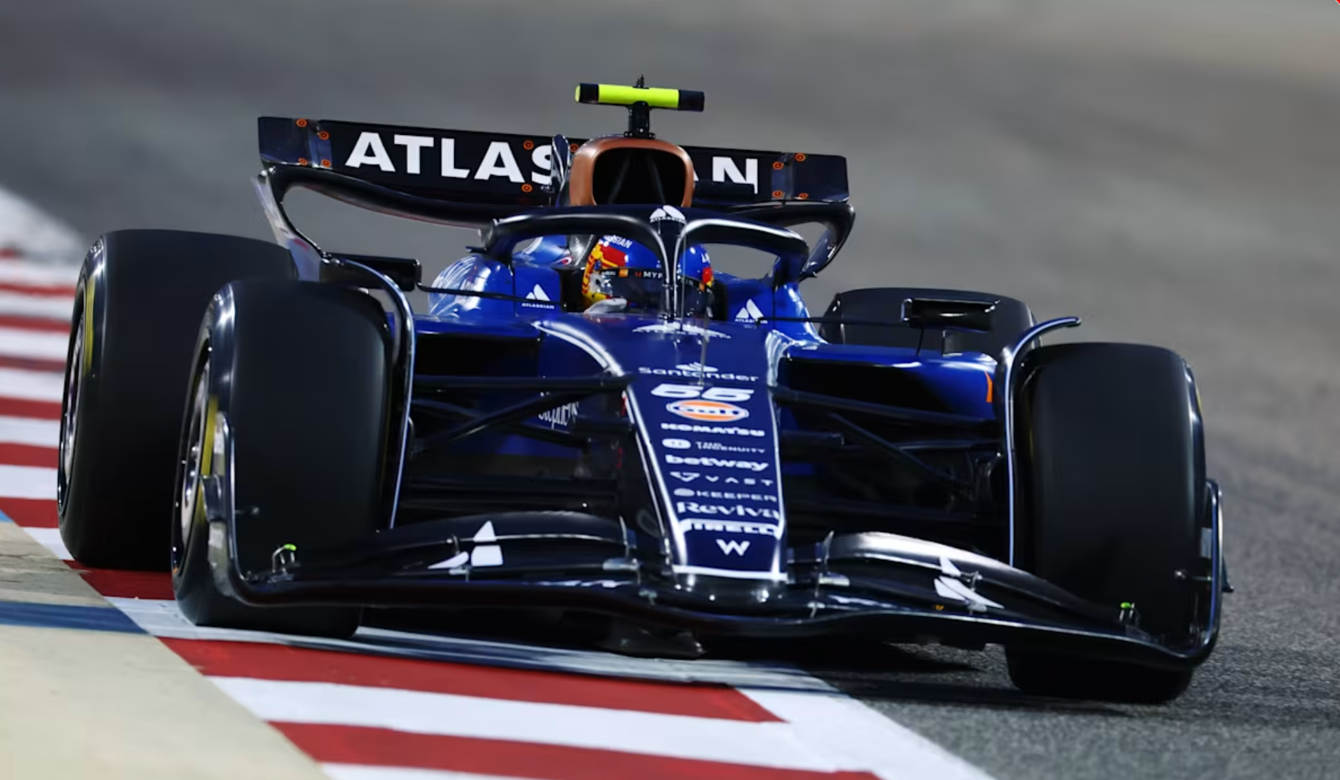 索伯车队鏖战阿斯顿马丁，塞恩斯关键制胜