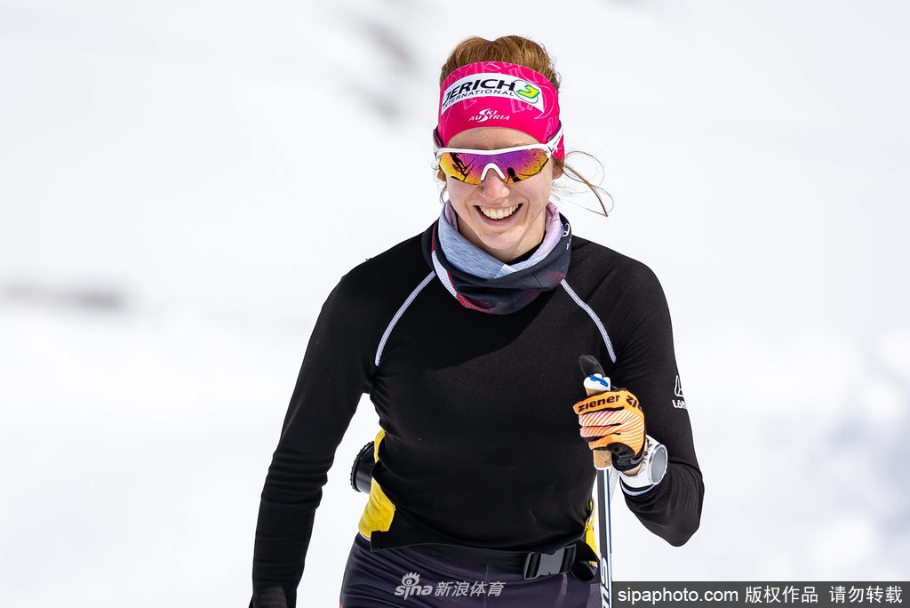 奥地利队逆转波兰队，奥恰洛夫惊艳四座