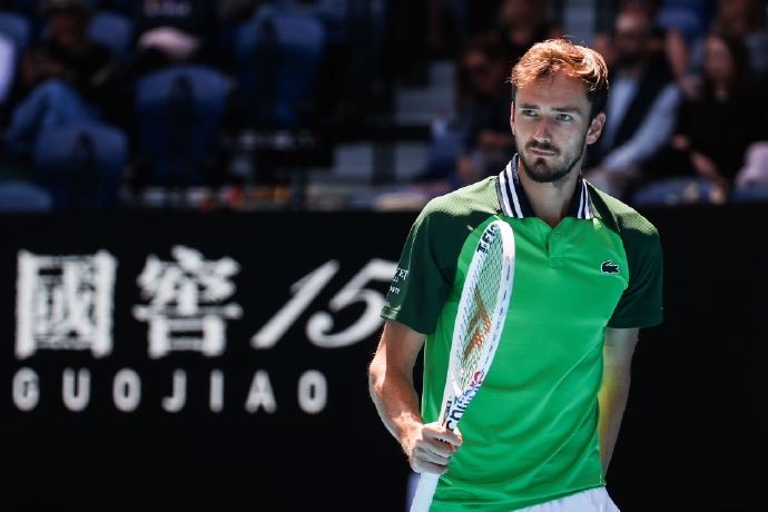 法国网球队轻取美国网球队，梅德韦杰夫爆发神勇