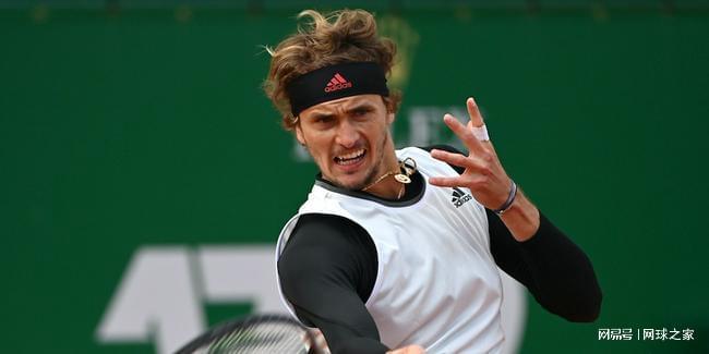 戴维斯杯完胜澳网，兹维列夫统治全场