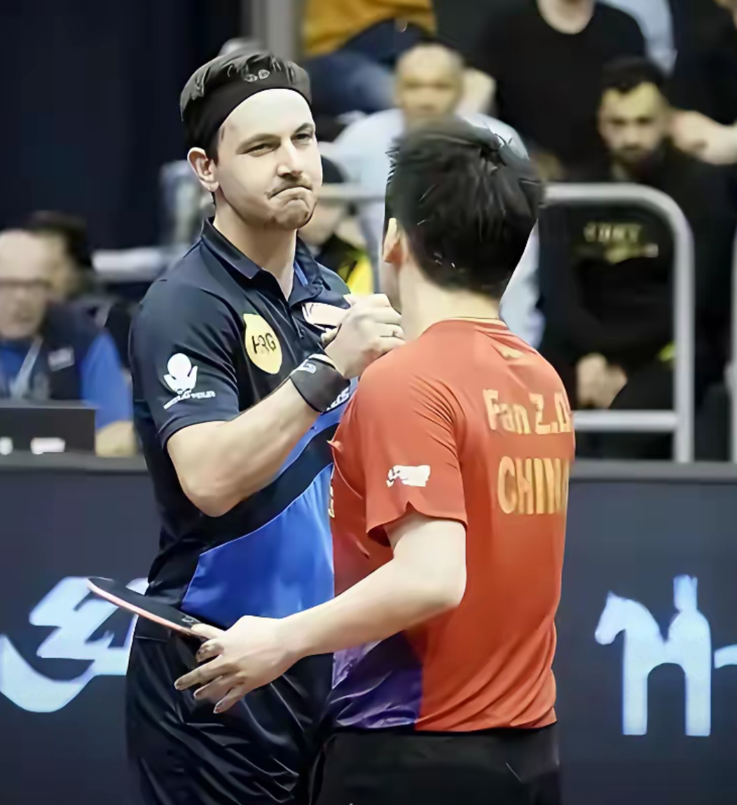 韩国乒乓球队强势瑞典乒乓球队，波尔一己之力扛起全队