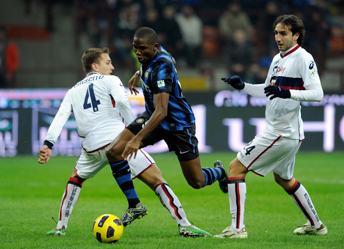 AC米兰队在重要比赛中获得胜利，实现壮举！