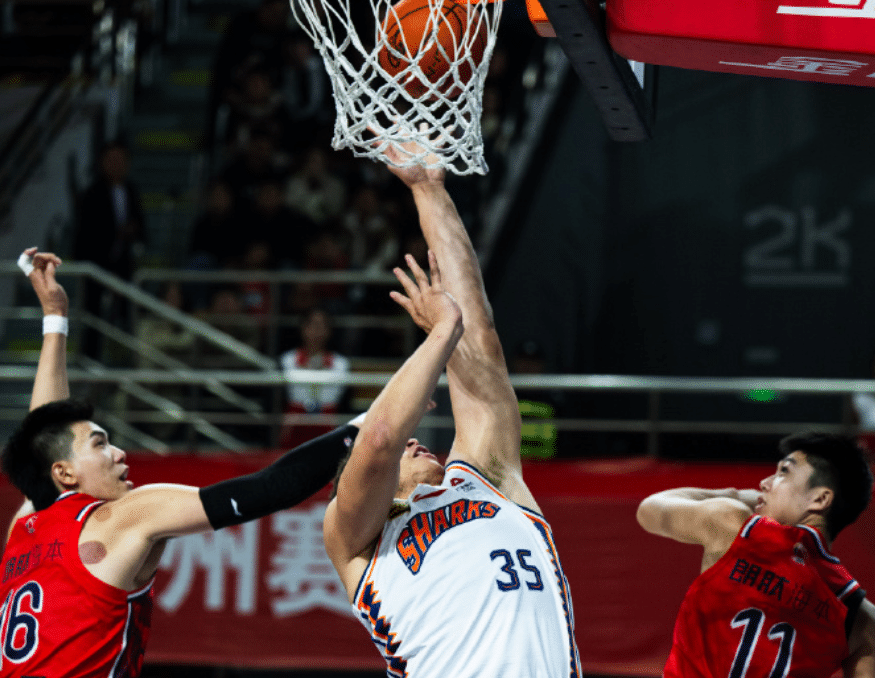 对手防守顽强，球队难以攻破