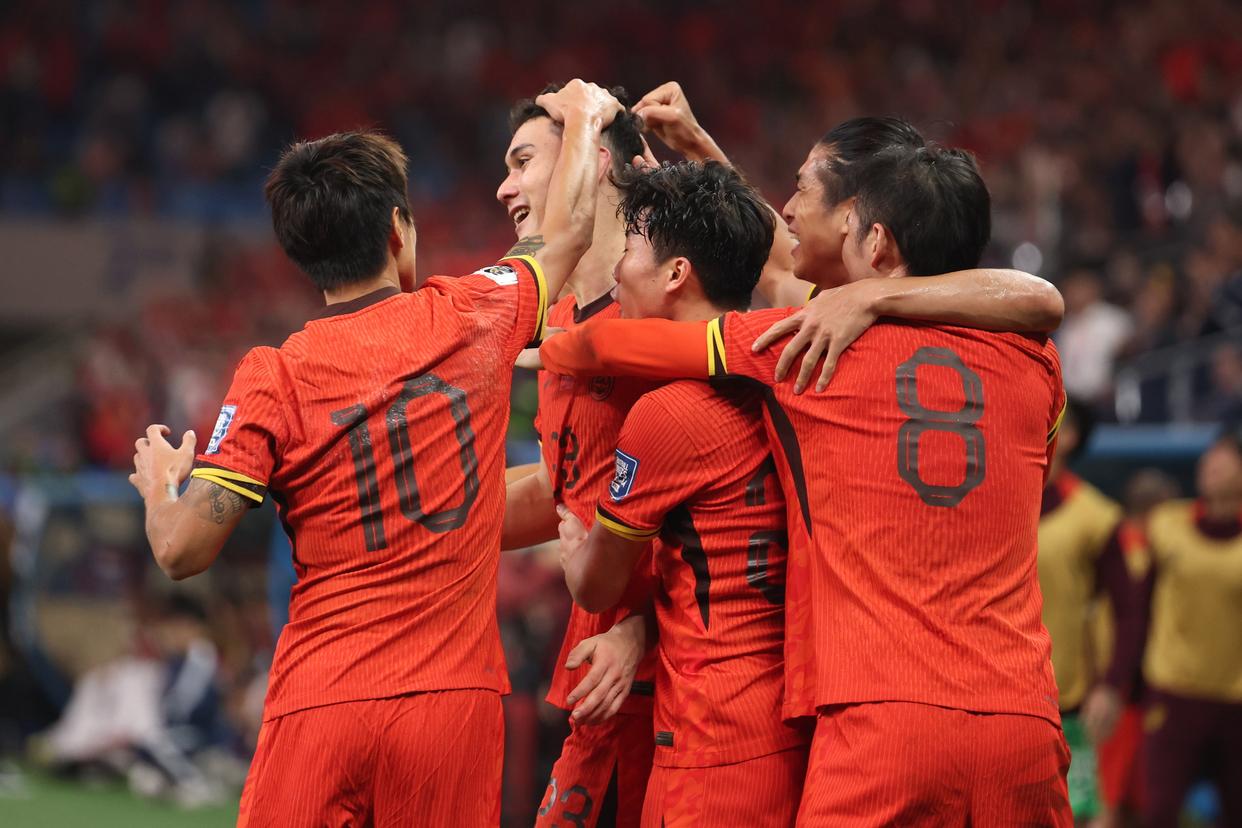 争夺亚洲足球桂冠的精彩比拼