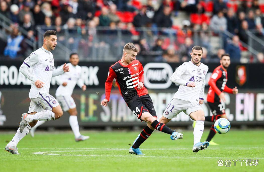 雷恩主场失利，法甲排名持续下滑