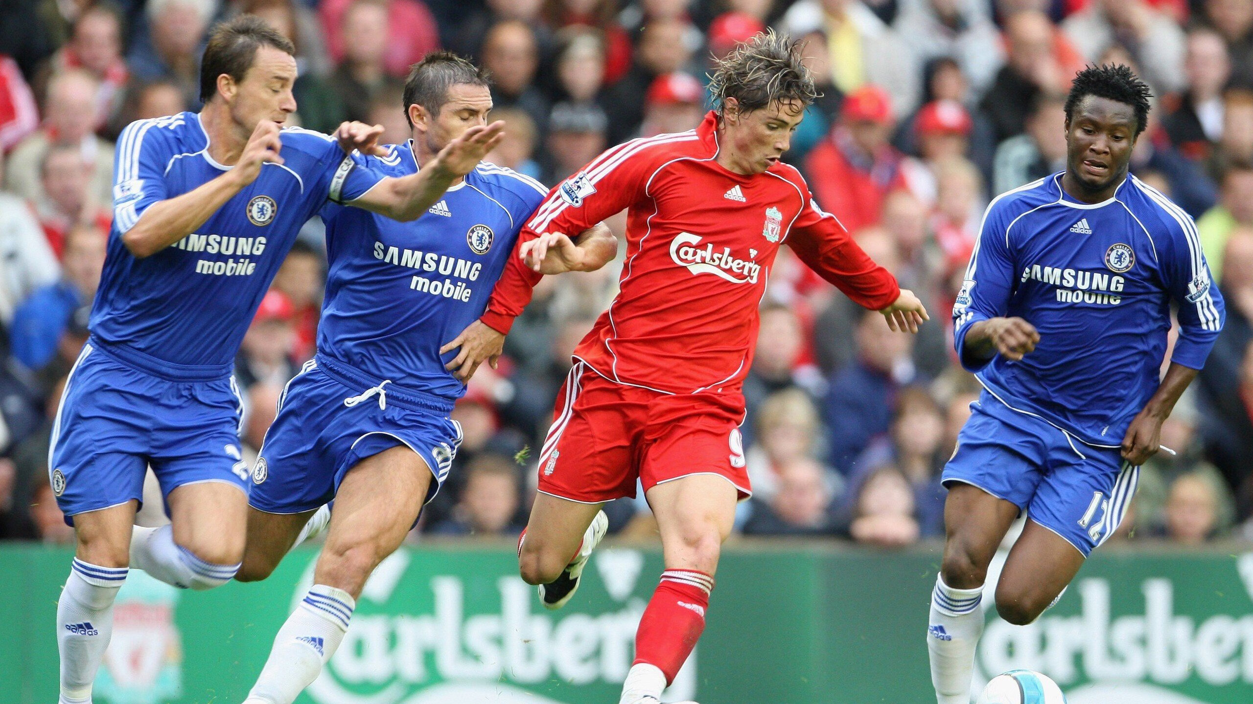 赛道上的逆袭，周冠宇状态火热，迈凯伦翻盘红牛二队